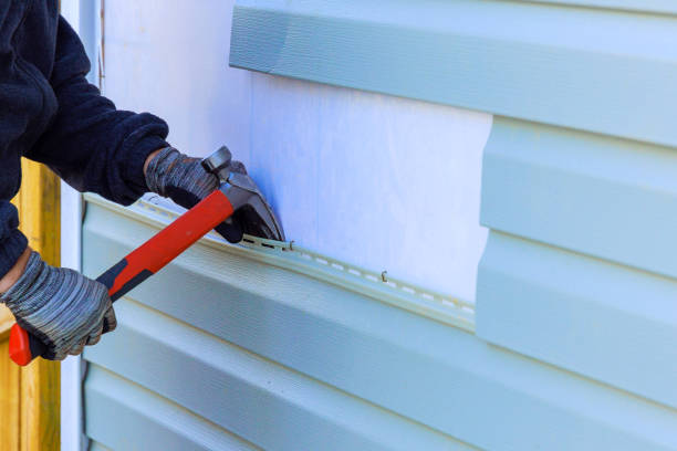 Reliable Emergency Siding Repair contractor in Colchester, IL by Creative Siding